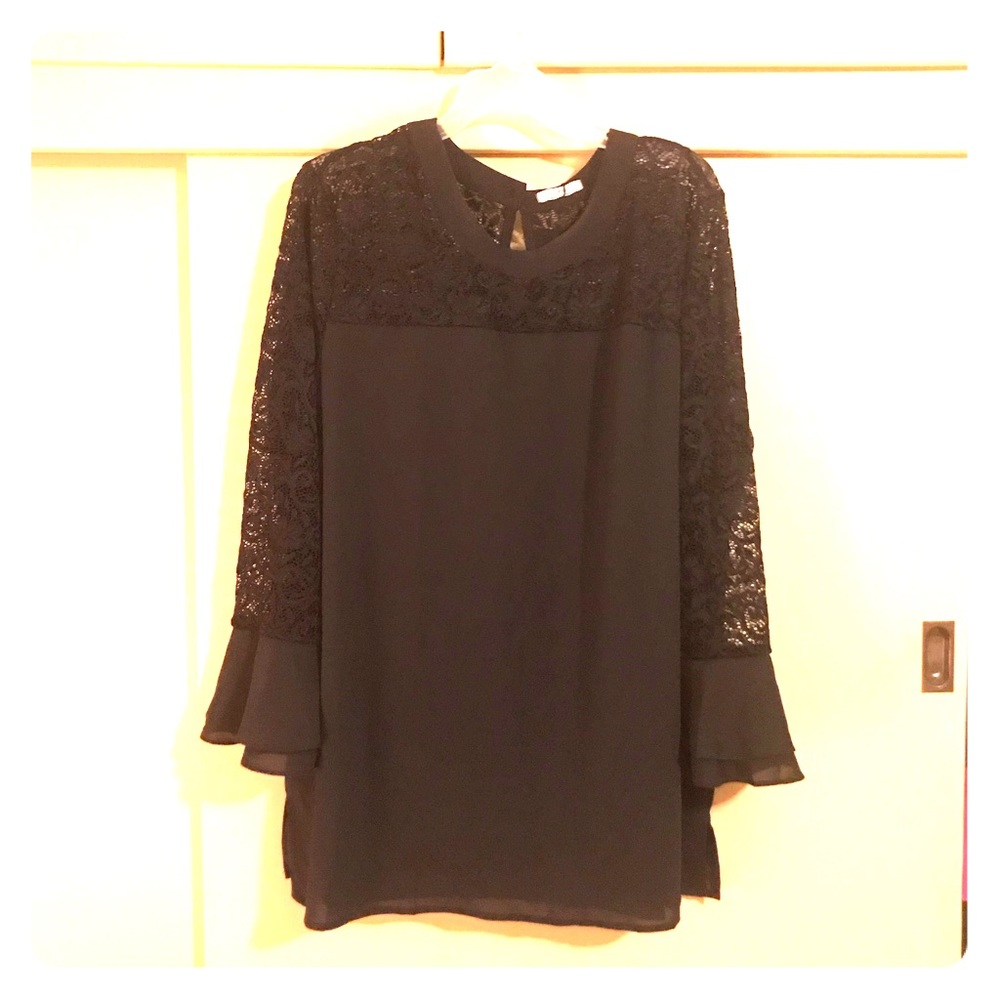Lace black shirt